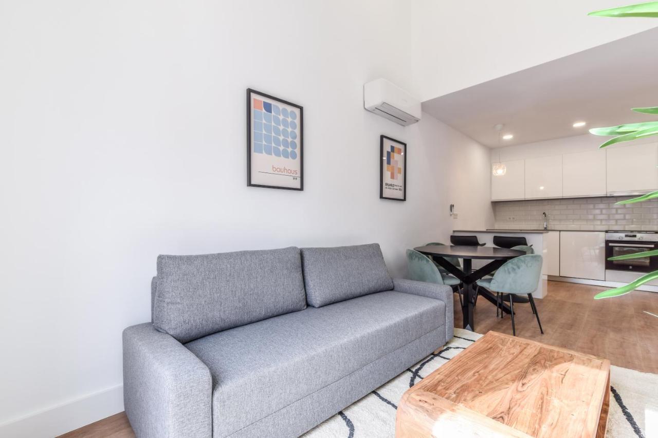 Apartamentos Reformados En Vallecas Madrid Esterno foto