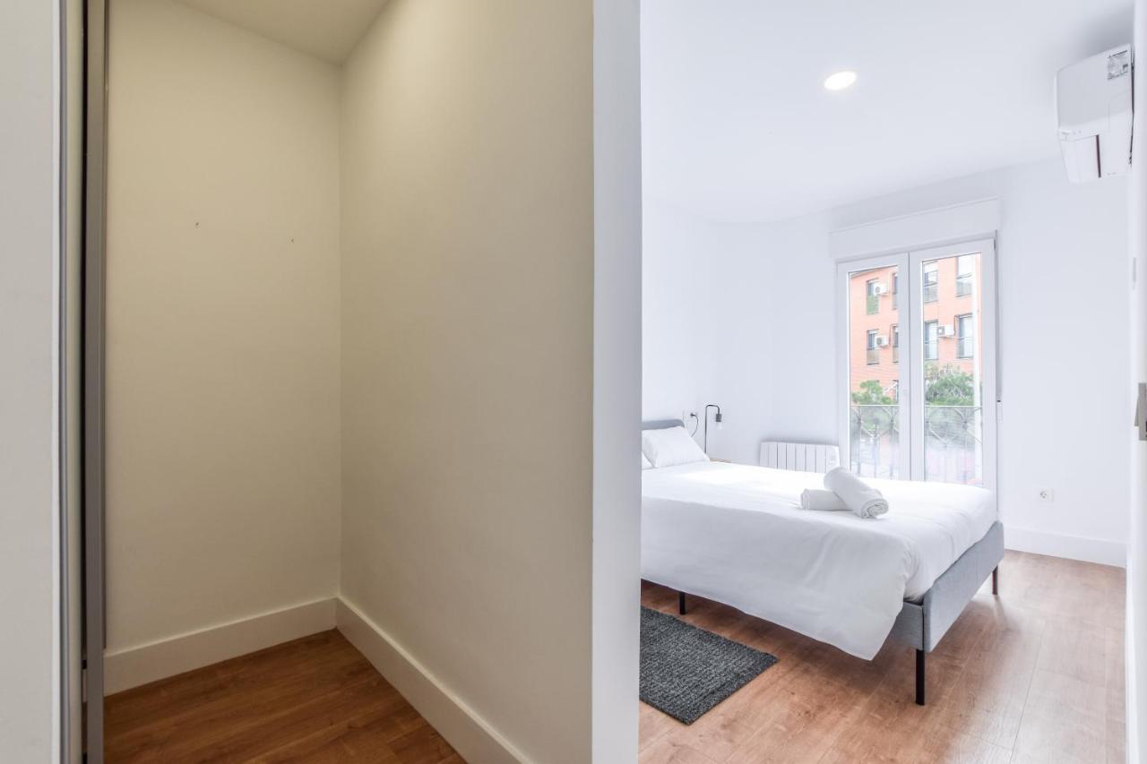 Apartamentos Reformados En Vallecas Madrid Esterno foto